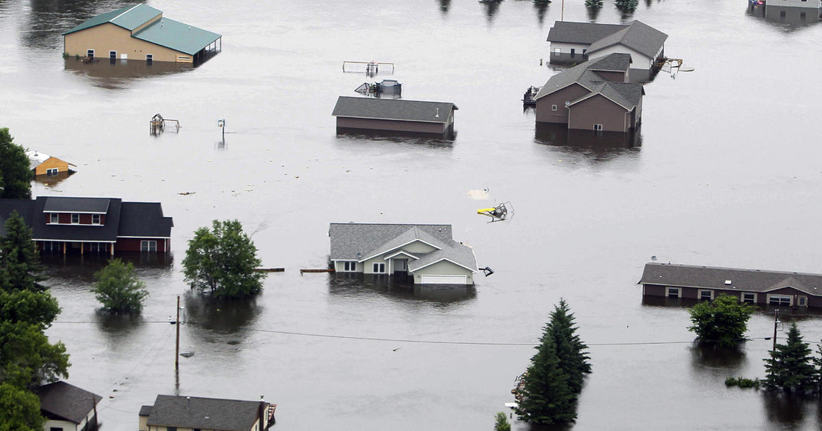 Flooding North Dakota river nears crest CBS News