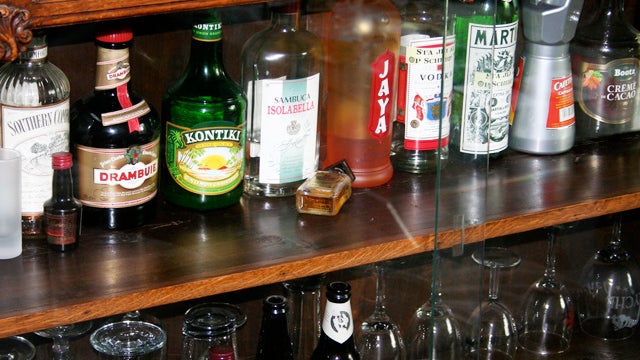 alcohol, liquor, liquor cabinet, hard liquor, whiskey 