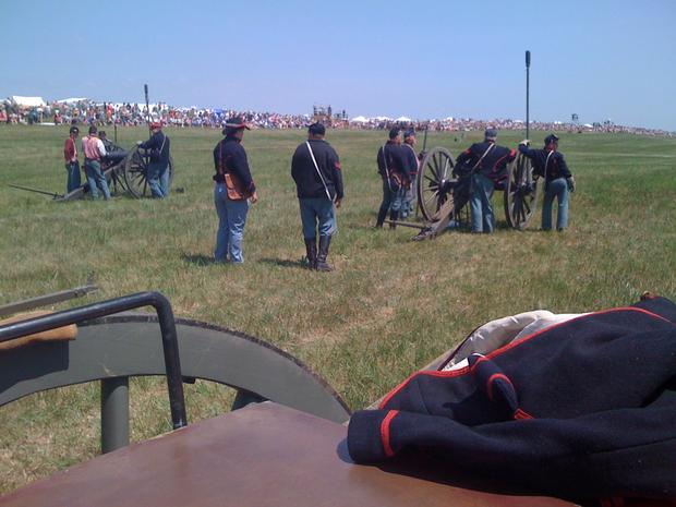 tens-of-thousands-of-spectators-stretch-out-as-far-as-the-eye-can-see-at-the-civil-war-reenactment-in-gettysburg-pa.jpg 