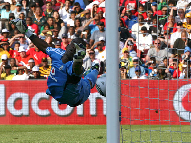 Senzo Meyiwa dives but fails to stop the ball  