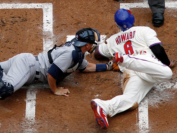 Ryan Howard is tagged out 
