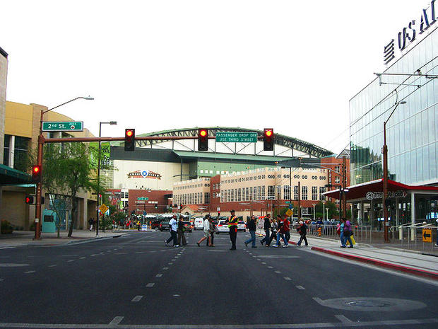 arizona, downtown, phoenix, pedestrians 