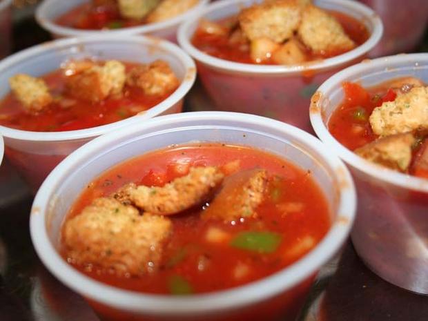 gazpacho-with-croutons.jpg 