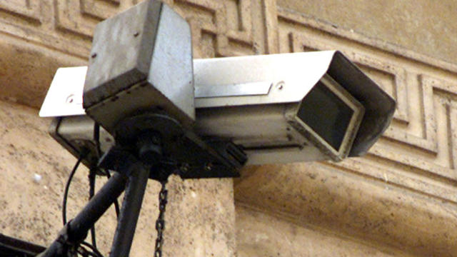 surveillance-camera.jpg 