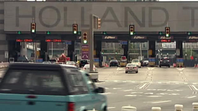 holland-tunnel-tolls.jpg 