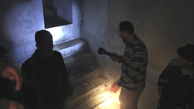 Libya_tunnel_tAP110228035512.jpg 