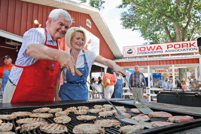 gingrich-burgers-AP110812010137.JPG 
