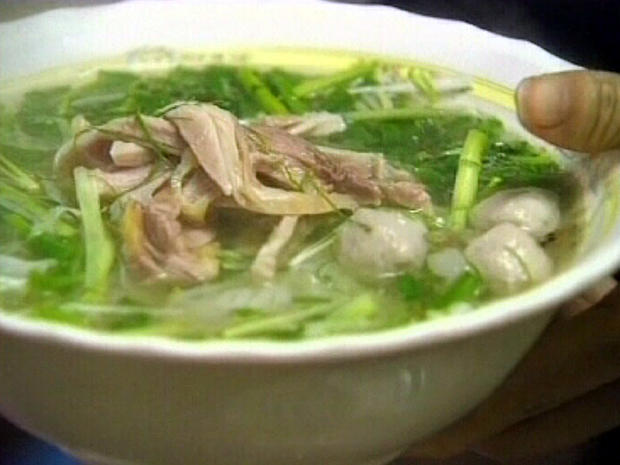 Vietnamese Pho Ga (Chicken Soup) 