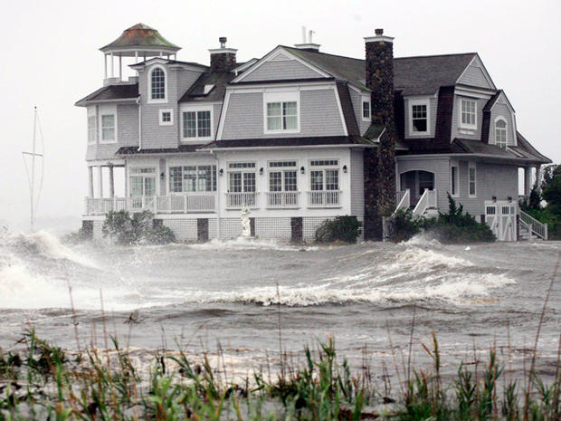 Rising water and waves from Hurricane Irene 