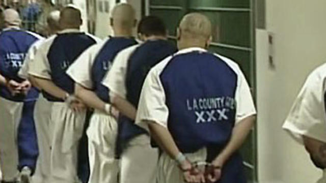 inmates1.jpg 