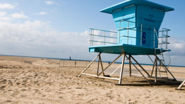 huntington-beach-lifeguard-tower.jpg 