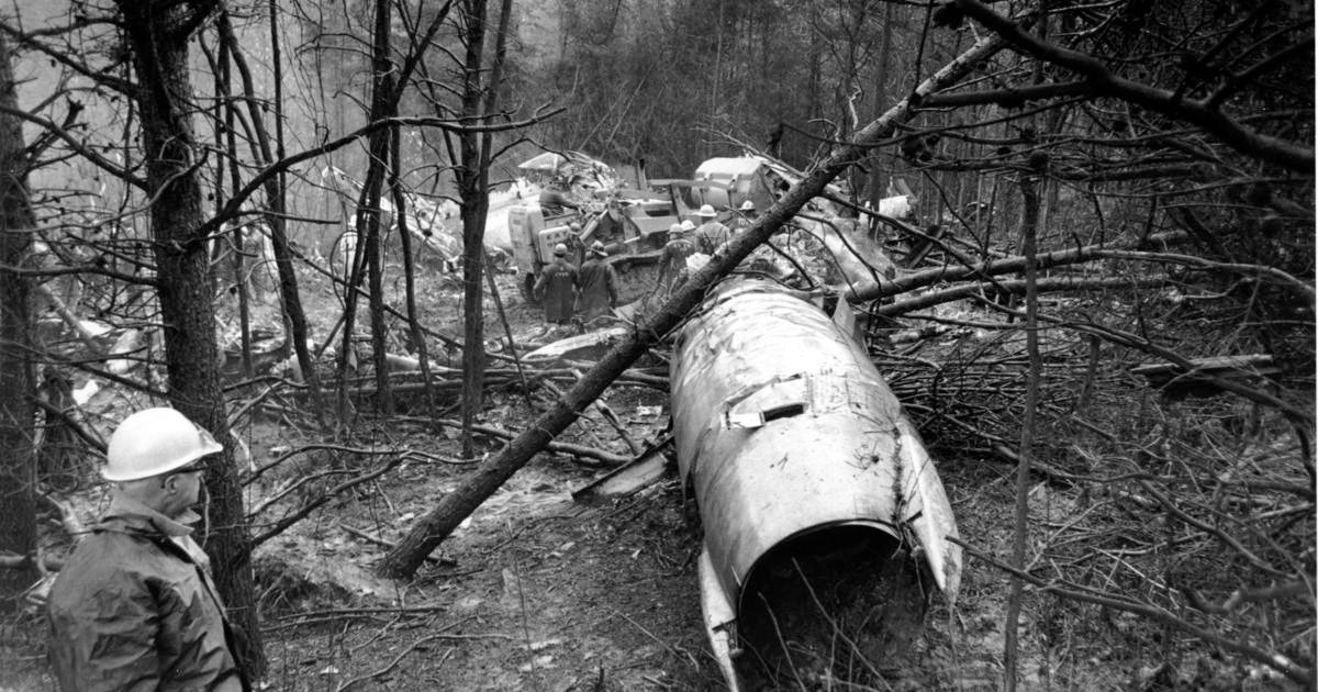 West Virginia lawmakers consider holiday for 1970 Marshall plane crash