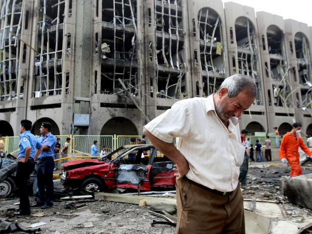Iraqi ministries of justice and labor bombed 