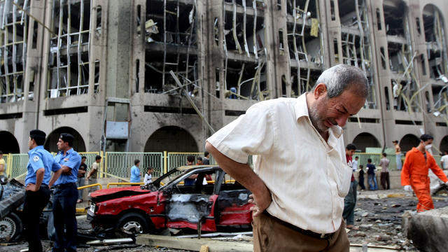 Iraqi ministries of justice and labor bombed 