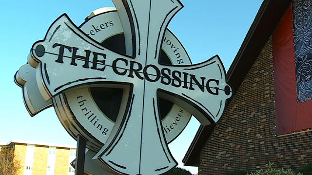the-crossing-church1.jpg 