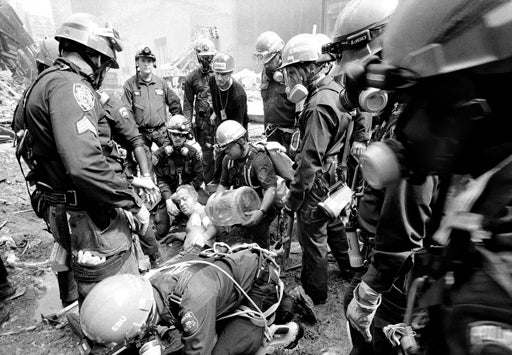 9/11 pictures taken by former NYPD detective