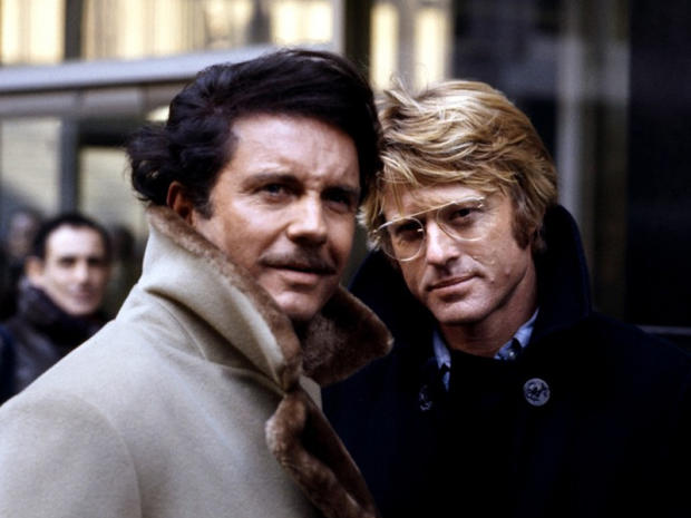 Cliff Robertsonand Robert Redford in scene from "Three Days of the Condor" 
