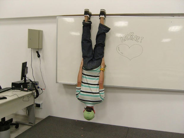LOL-worthy "batman-ing" photos, it's the new "planking" 