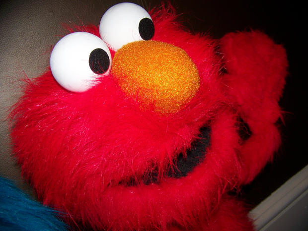 Elmo puppet 