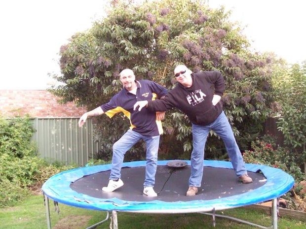 LOL-worthy "teapotting" photos - it's the new "planking" 