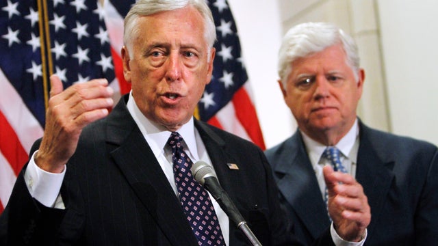 hoyer-AP110921028871.JPG 