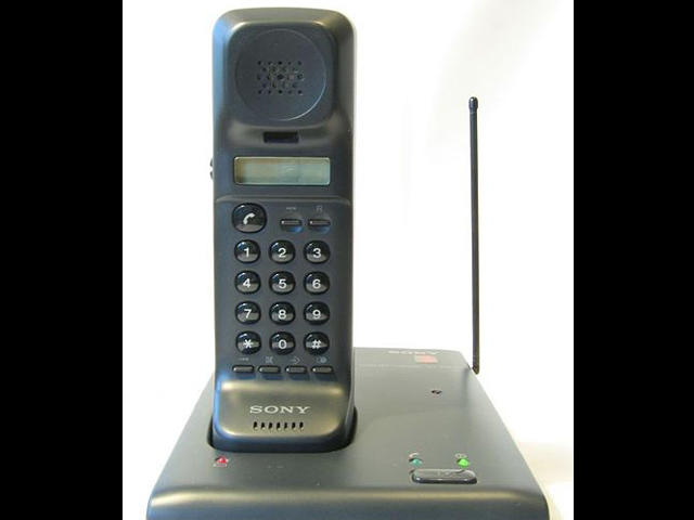 1990s telephone