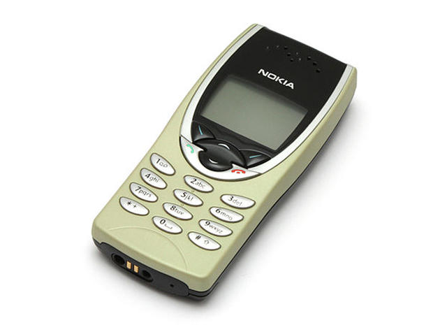 Nokia 8210 - 1999 