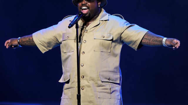 Macy's Passport: Fashion & music for a cause 