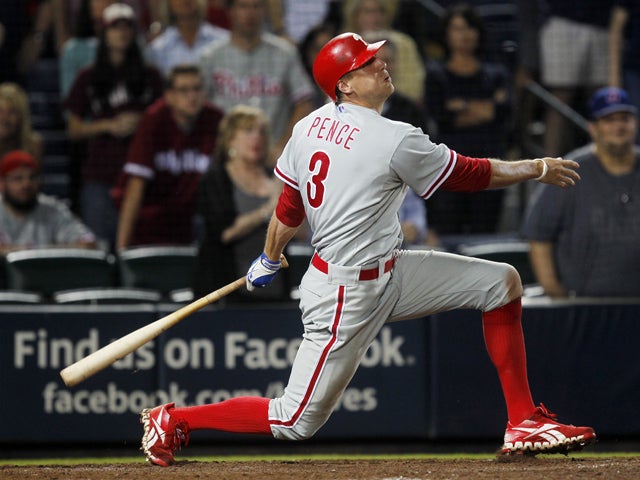 Hunter Pence drives in the go-ahead run 