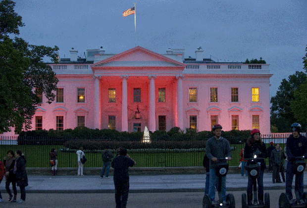 017-white-house.gif 