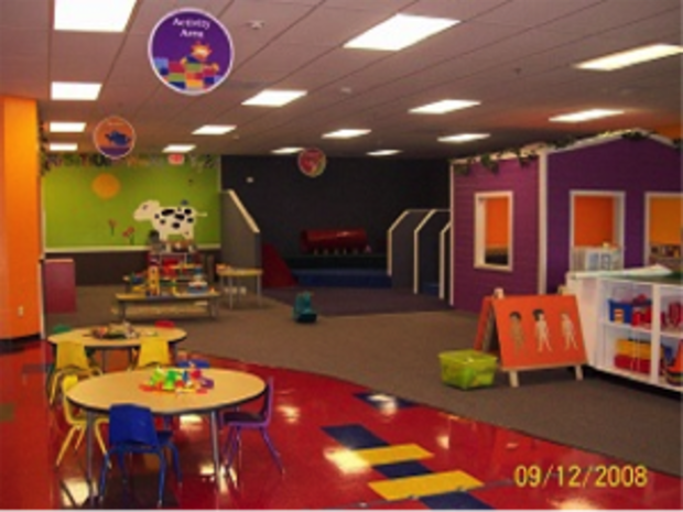 12/9/11 – Family &amp; Pets- Top Childcare While You Last Minute Shop - Play space at KidsPark Sacramento 
