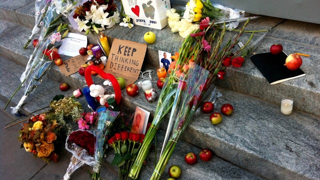 The world pays homage to Steve Jobs 