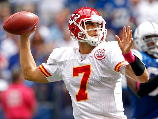 Matt Cassel throws against the Colts 