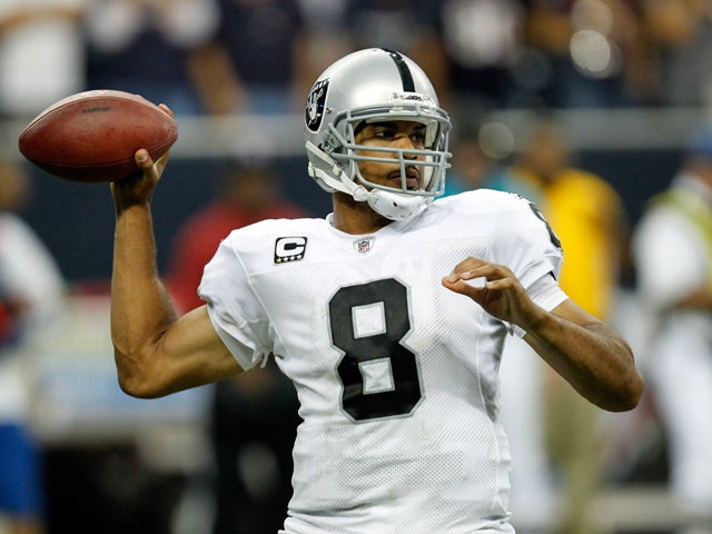 Jason Campbell throws in the fourth quarter 