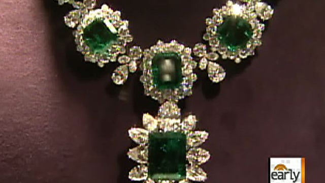 es_1011_TAYLOR_JEWELS.jpg 