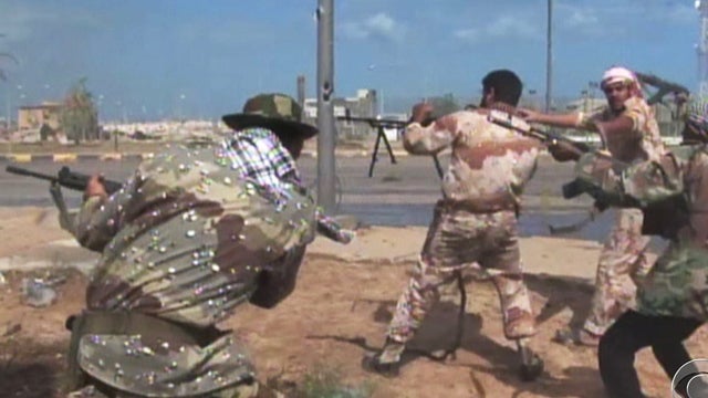 American fights alongside Libya rebels 