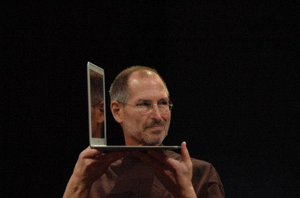 Steve Jobs showing off the first MacBook Air in 2008. 