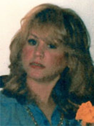 Heide Villareal Fye, 23