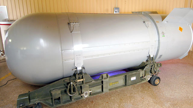 B53_bomb_AP1110230110924.jpg 