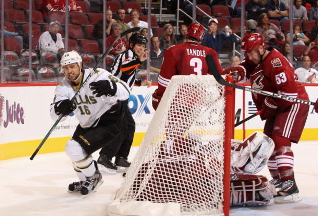 Dallas Stars v Phoenix Coyotes 