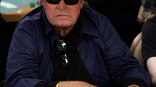 Actor James Garner competes in the 2006 World Series of Poker media/celebrity event at the Rio Hotel & Casino July 27, 2006, in Las Vegas. 