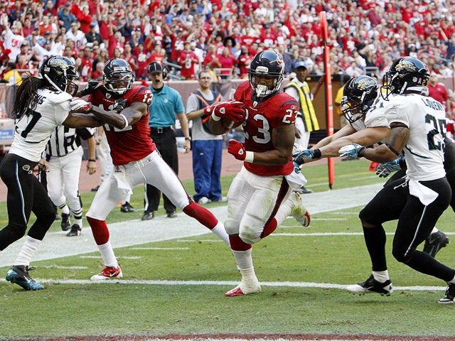 Arian Foster scores on a four yard run 