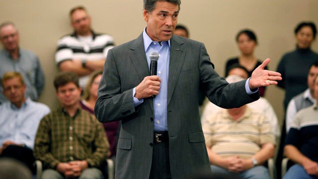 111103-Rick_Perry-AP111103122581.jpg 
