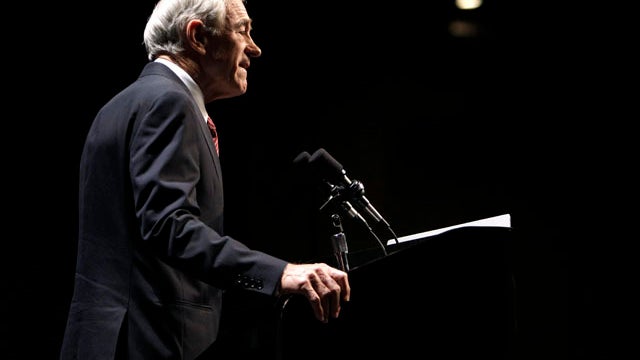 111104-Ron_Paul-AP1111041110096.jpg 