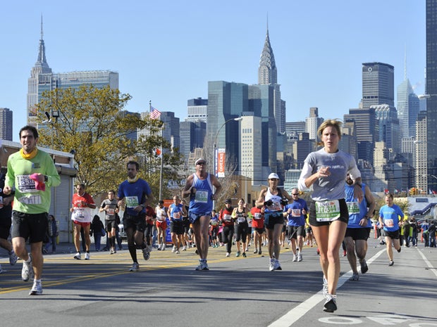 Runners make their way down 44th Drive 