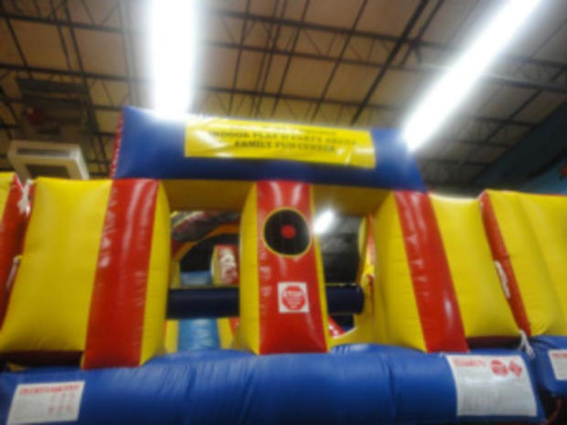 1/20/12 – Family &amp; Pets – Guide to Indoor Fun Sporting Parks - kidzone blow-up ride 