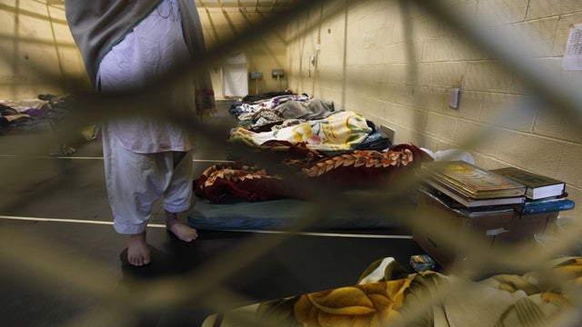 AP_Bagram_detainees_5.JPG 