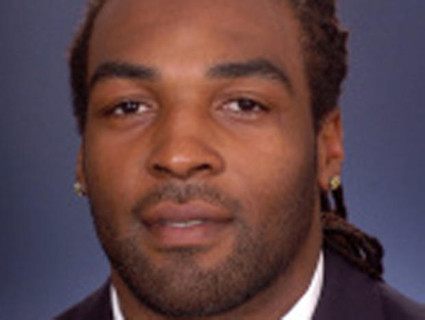 Illinois linebacker Trulon Henry, two others shot at college house party in Urbana 