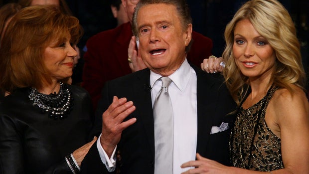 Regis Philbin says goodbye to "Live!" 