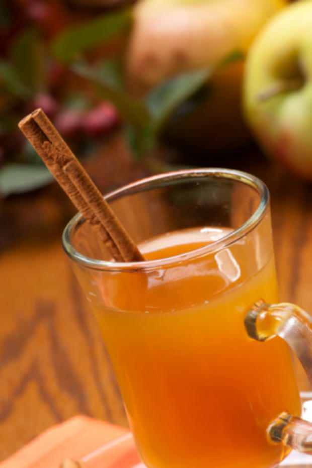 2/15 Food &amp; Drink - Recipes for Winter Drinks - Apple Cider 